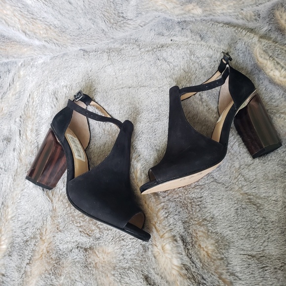 Moving sale💫 Antonio Melani Suede Block Heel Sandals - Picture 1 of 5
